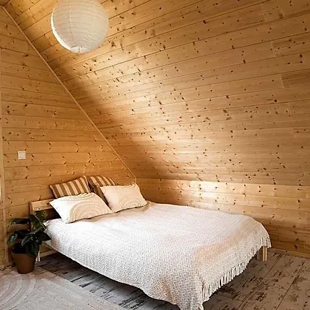 Miedzy Falami Tatil Evi Łazy